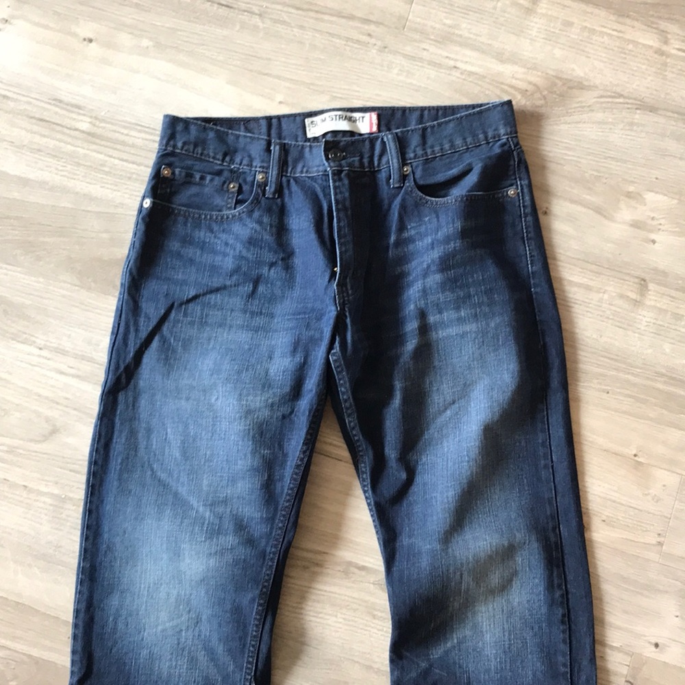 Levi Jeans - Picture 2 of 5